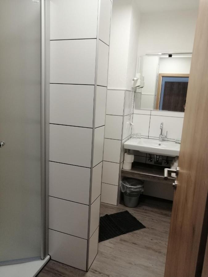 Pension "Dorfkrug" Вінтерберг Екстер'єр фото